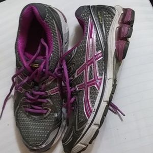 Women's Aasics Shoes